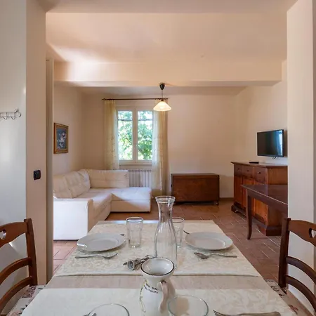 5 Bedroom Lovely In Casa de Férias