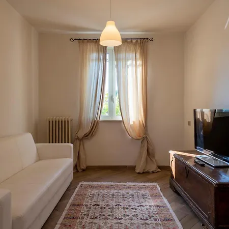 Σπίτι διακοπών 5 Bedroom Lovely In Roseto Degli Abruzzi