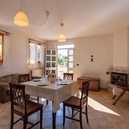 5 Bedroom Lovely In