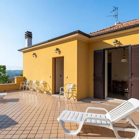 5 Bedroom Lovely In *