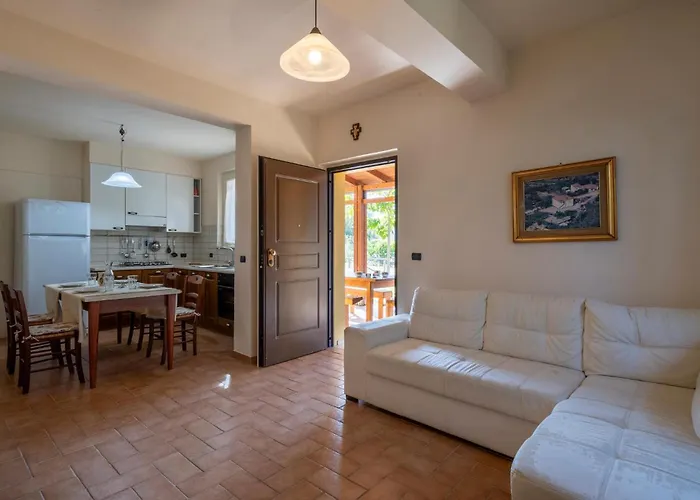 Lovely In Σπίτι διακοπών *