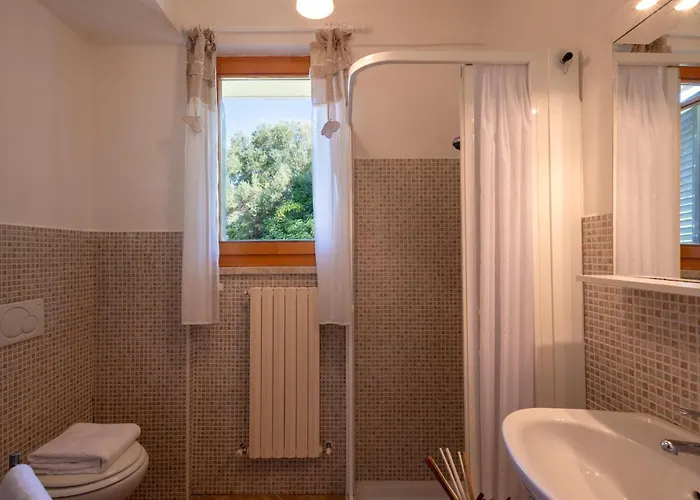 Nyaraló Lovely In Roseto degli Abruzzi